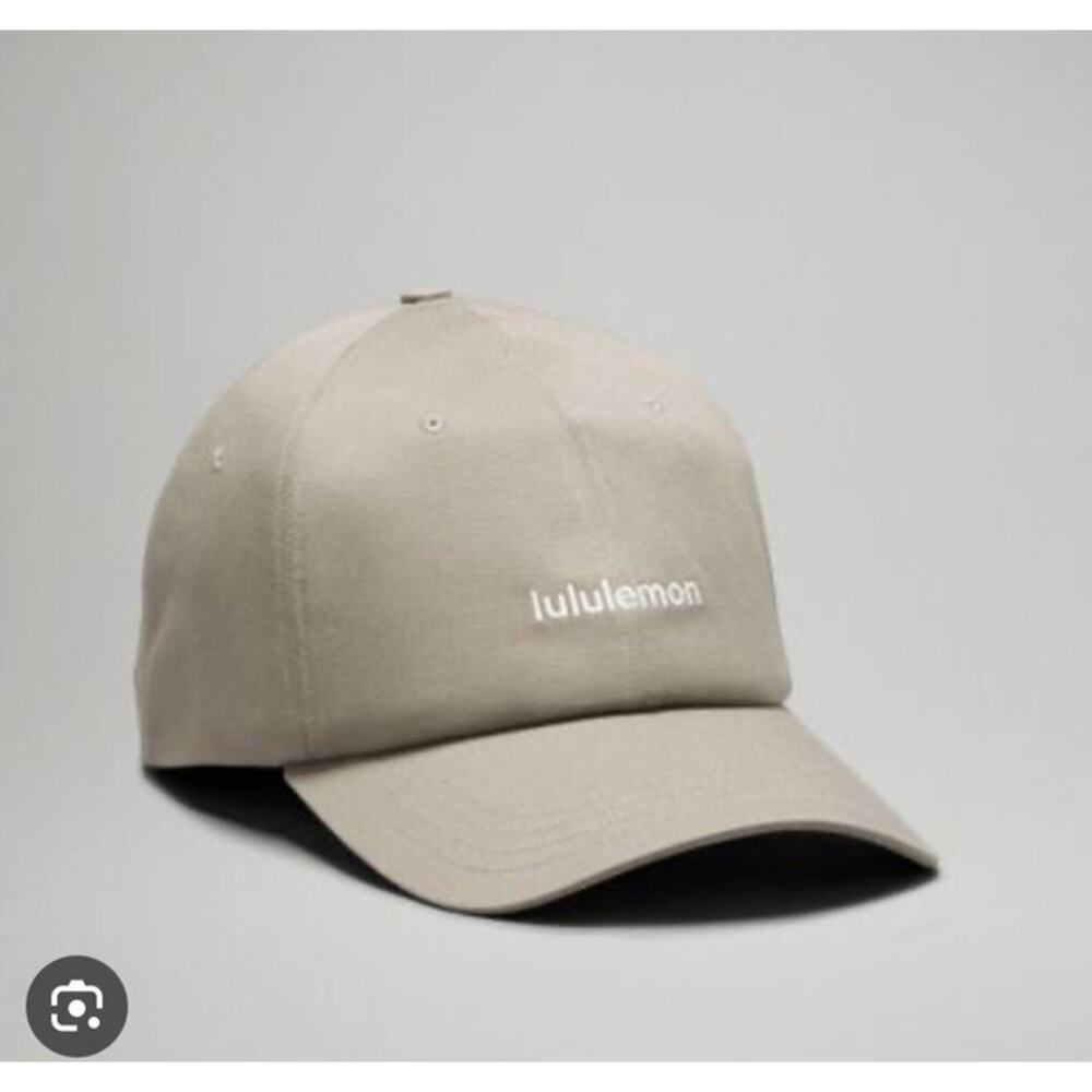 NWT Lululemon Unisex Classic Ball Cap S/M Cotton Twill Beige Travel Everyday